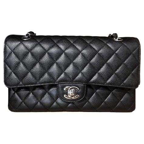 chanel classic flap bag caviar medium uk|2018 Medium Classic Chevron Caviar Double Flap shoulder bag.